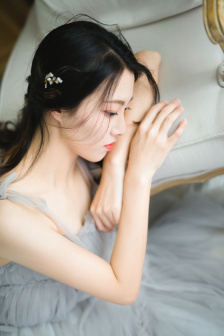 女儿的朋友视频